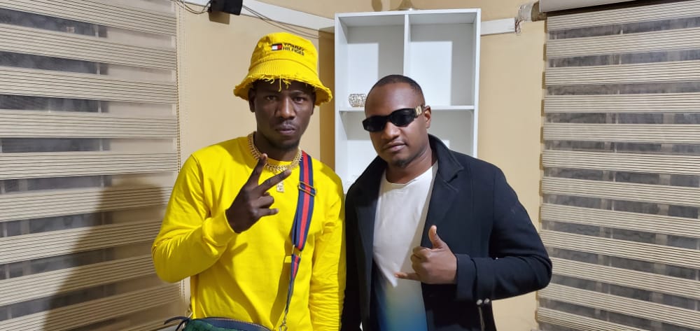 Mr Warren ft. Jemax - Chikabuka Chimbilimbili Mp3 Download