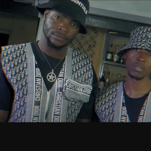 Download Yo Maps ft. Vinchenzo – Ndiwe Weka Mp3