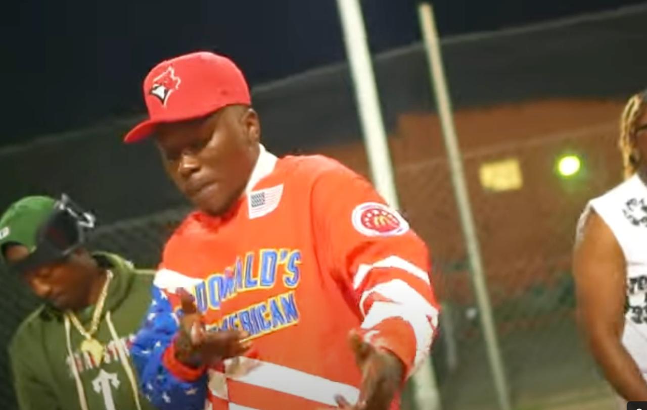 Slick Bowy ft. JC Kalinks & Spartan Makaveli - Competition Mp3 Download